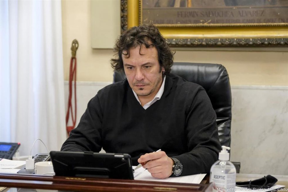 Archivo - José María González, alcalde de Cádiz.