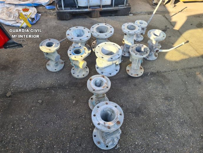 Imagen del material sustraído en una empresa del polo químico de Palos de la Frontera (Huelva).