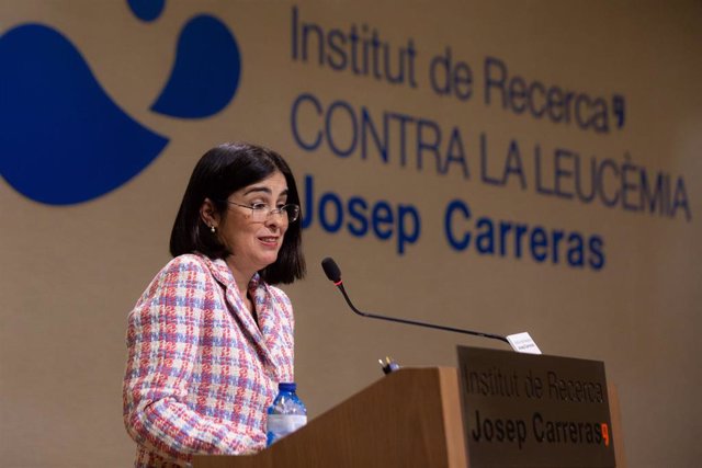 La ministra Carolina Darias, en el Institut de Recerca Josep Carreras