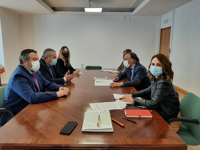 Reunión con la Fiscalía de Huelva.