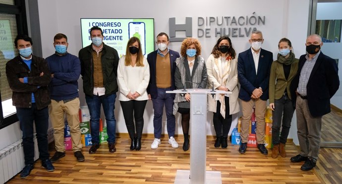 Presentación del primer Congreso de Etiquetado Inteligente de los Alimentos y Bebidas de Origen Local.
