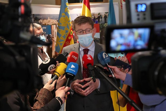 Puig atiende a los medios en Alicante