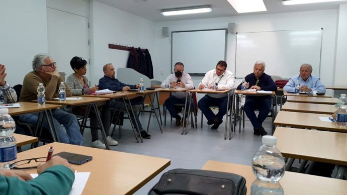 Reunión mantenida sobre la carga de trabajo en los astilleros de la Bahía de Cádiz.