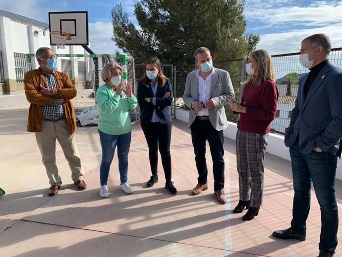 Visita a las obras de mejora del CEIP San Sebastián de Lubrín (Almería).