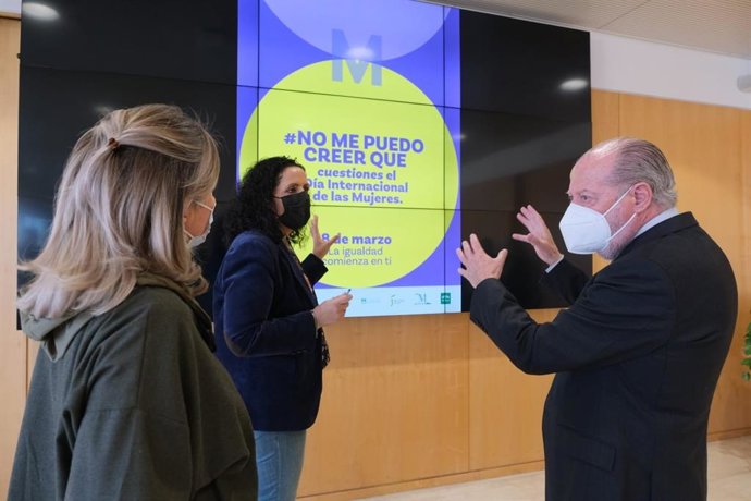 Villalobos y Sutil en la campaña de Diputación con ocasión del 8M.