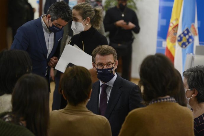 El presidente de la Xunta de Galicia, Alberto Núñez Feijóo, preside la reunión del Consello de la Xunta.