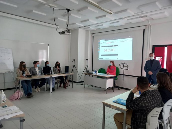 Torneo de debate educativo