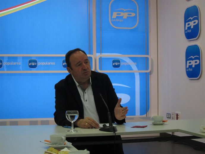 Archivo - El presidente del PP de La Rioja, Pedro Sanz
