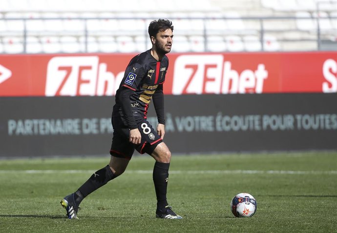 Archivo - Clement Grenier of Rennes during the French championship Ligue 1 football match between Stade de Reims and Stade Rennais (Rennes) on April 4, 2021 at Stade Auguste Delaune in Reims, France - Photo Jean Catuffe / DPPI