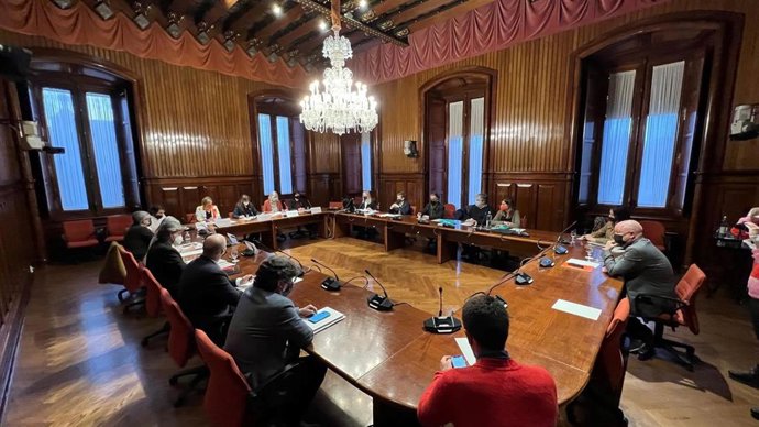 Sesión de constitución de la Comisión del Reglamento del Parlament, a 4 de marzo de 2022, en Barcelona.