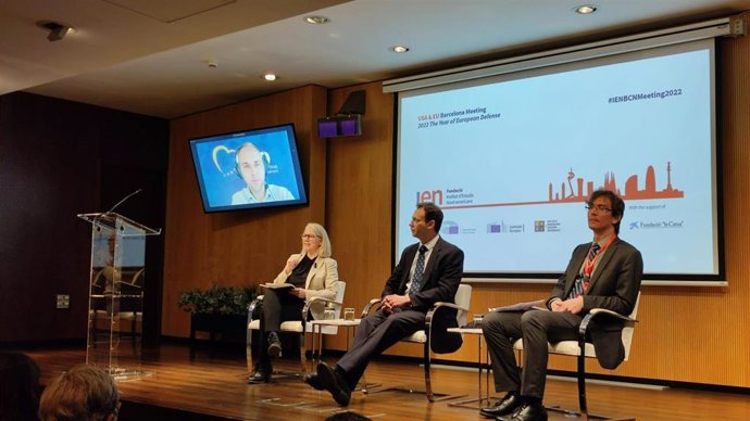 El presidente de la delegación del Parlamento Europeo para las relaciones con la Asamblea Parlamentaria de la OTAN, Tom Vandenkendelaere, en el seminario '2022 The Year of European Defense'