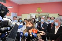 La consejera de Sanidad señala que la presión hospitalaria por la COVID-19 "está disminuyendo a mucha velocidad"