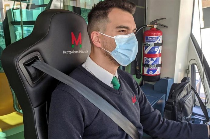 Conductor del metro de Granada