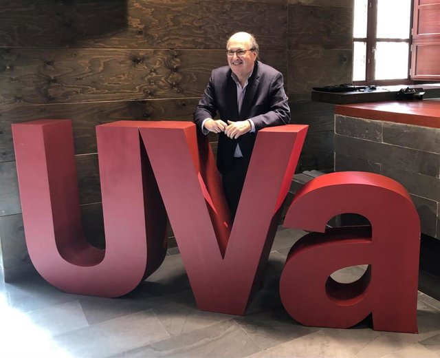 El candidato a rector de la UVA José Ramón González.
