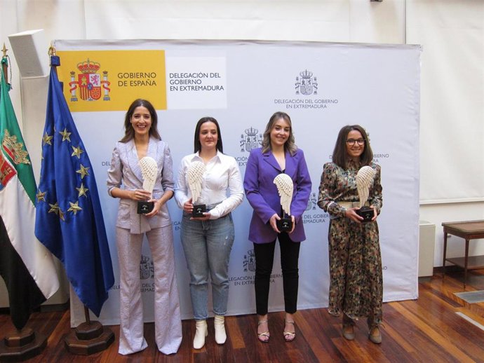 La Delegación del Gobierno entrega los reconocimientos 'Mujeres que rompen'