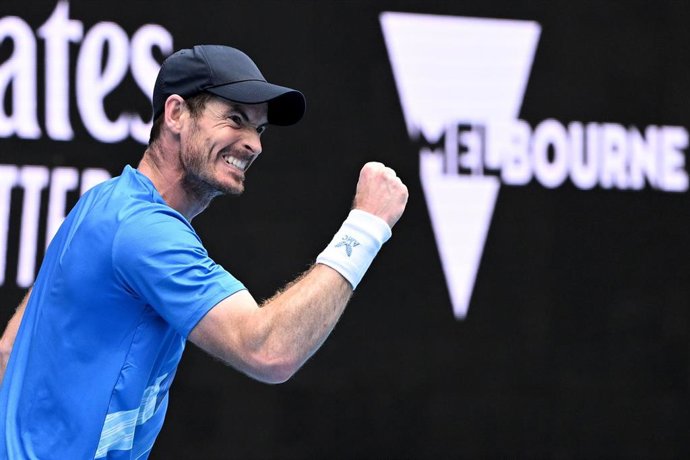 Archivo - El tenista británico Andy Murray, durante la primera ronda del Abierto de Australia de 2022. 