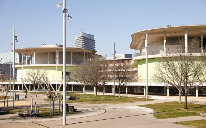 Expo Zaragoza Empresarial inicia la transformación de los edificios Ebro en alojamientos para jóvenes.