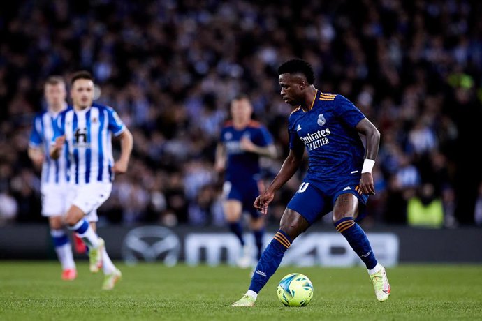 Archivo - Vinicius Junior of Real Madrid CF in action during the Spanish league, LaLiga, football match between Real Sociedad and Real Madrid CF at Reale Arena on 4 of December, 2021 in San Sebastian, Spain.