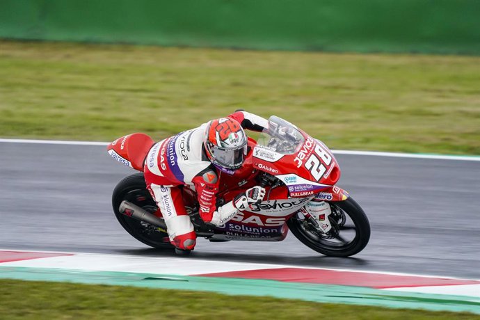 Archivo - 28 Guevara Izan (esp), GASGAS Gaviota Aspar, GasGas, action during the 2021 Gran Premio Nolan del Made in Italy e dell'Emilia-Romagna, 16th round of the 2021 FIM Moto3 World Championship, from October 21 to 24, 2021 on the Misano World Circuit