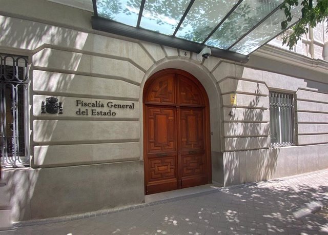 Archivo - Entrada a la sede de la Fiscalía General del Estado, en Madrid.