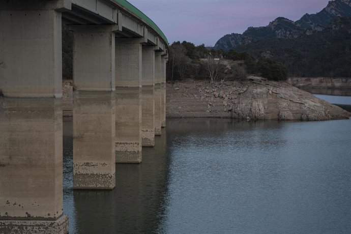 Pantano de La Baells, en Bergadá (Barcelona)