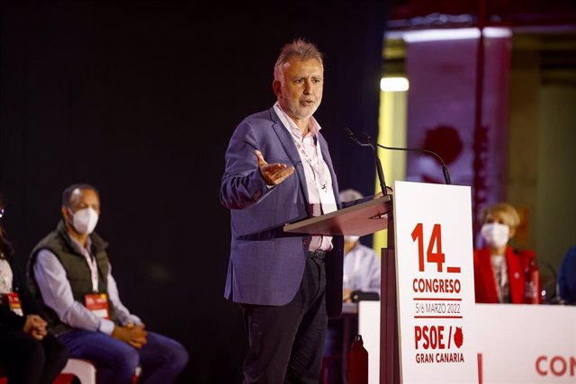 El presidente de Canarias y secretario general de los socialistas canarios, Ángel Víctor Torres, interviene en el 14º Congreso Insular del PSOE de Gran Canaria