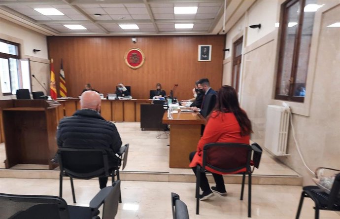 El condenado, antes del comienzo del juicio.