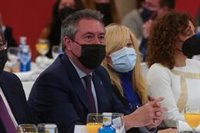 Espadas afirma que le gustaría que el Gobierno andaluz actuara como el valenciano en la acogida de refugiados