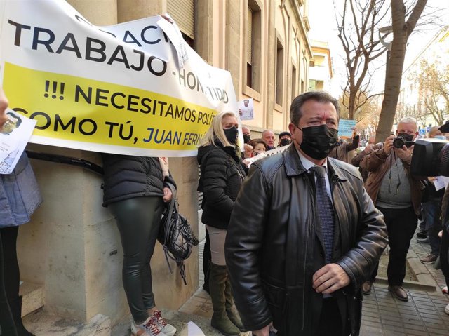 Fernández a su llegada a la Audiencia de Jaén