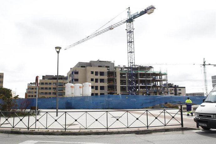 Archivo - Pisos en una imagen de archivo.