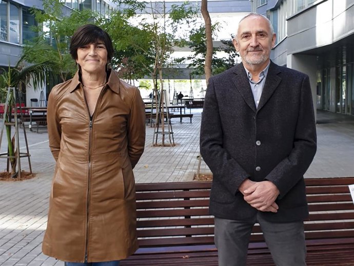 Los profesores Mercedes Camarero, del Departamento de Sociología de la Universidad Pablo de Olavide, y Eduardo Bericat, del Departamento de Sociología de la Universidad de Sevilla, han realizado este estudio.