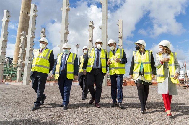 Presentación del inicio de las obras de la primera planta de biocombustibles avanzados de España, en la refinería de Repsol