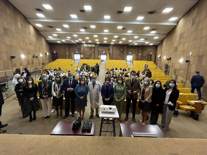 I Encuentro de mujeres líderes en Sanidad organizado en el Macarena.