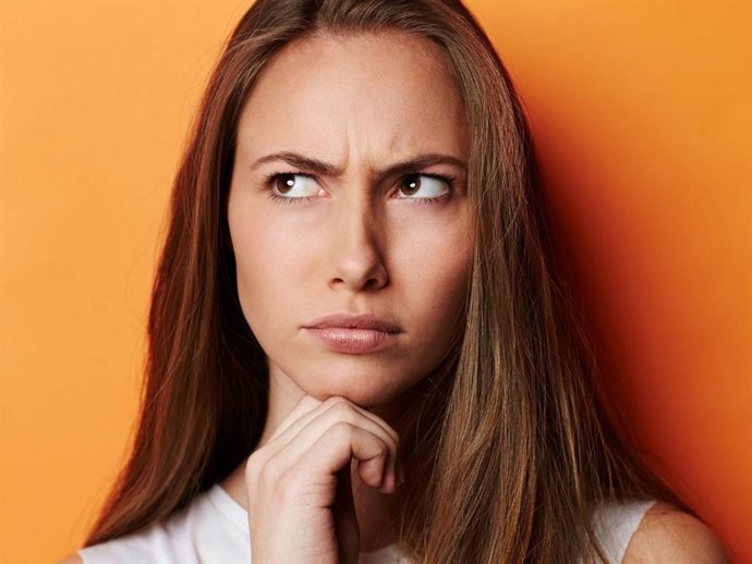 Consejos para suavizar las arrugas del entrecejo y la frente