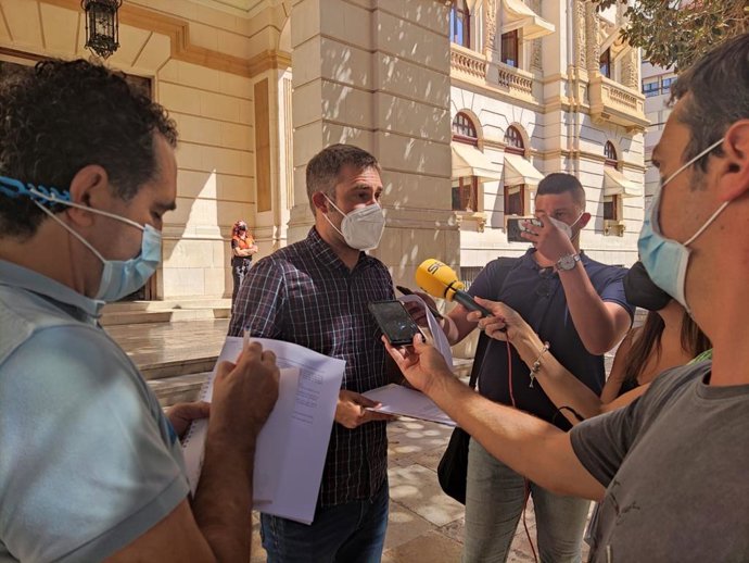 Archivo - Fullana ante los medios 