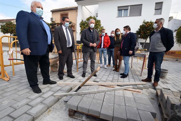 Visita de la Diputación a Valderrubio