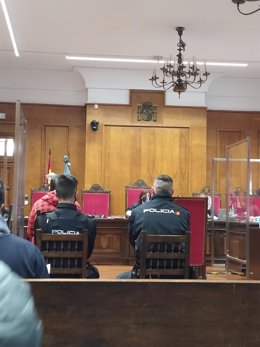 Juicio contra el acusado de matar a un hombre en Ourense por dos gramos de cocaína.