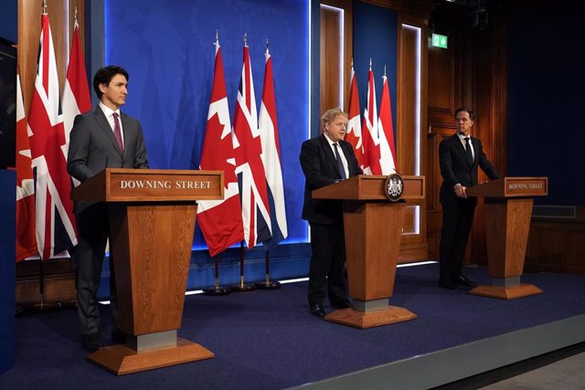 Los primeros ministros de Canadá, Justin Trudeau, Reino Unido, Boris Johnson, y Países Bajos, Mark Rutte.