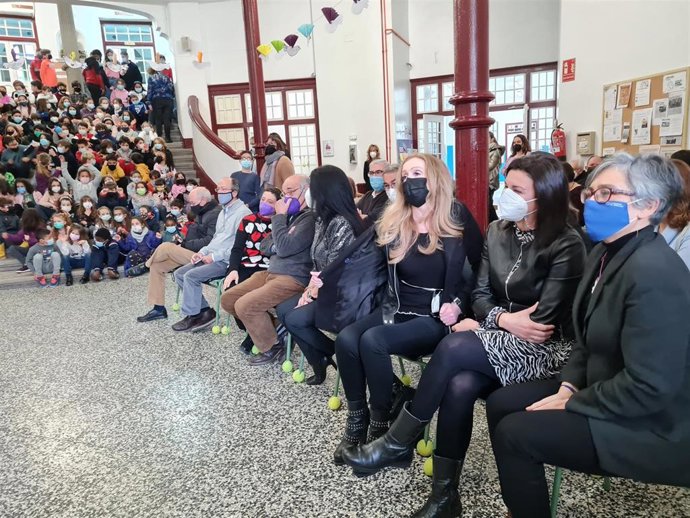 El CEIP Gascón y Marín celebra la igualdad dando nombre de personalidades de Aragón a sus espacios.