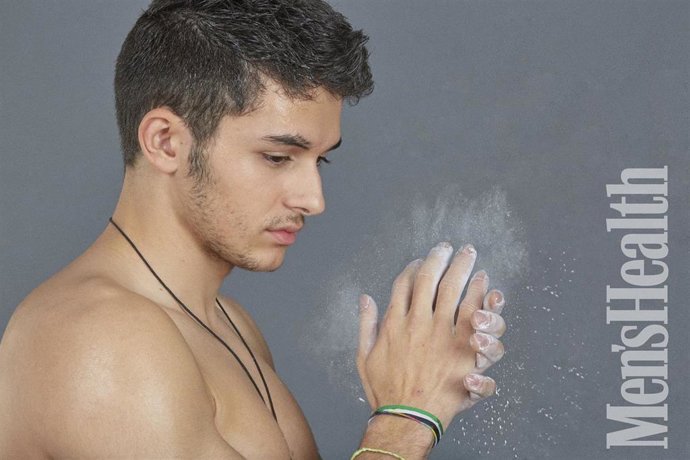 El campeón olímpico de escalada, Alberto Ginés, en Men's Health