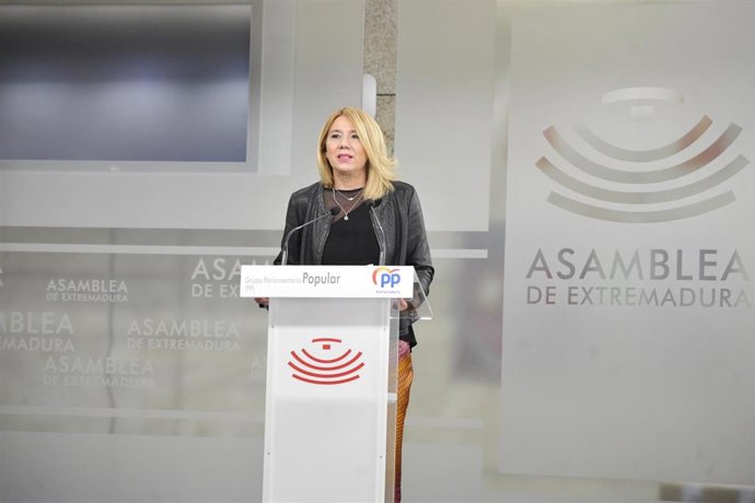 La portavoz del Grupo Parlamentario Popular en la Asamblea, Cristina Teniente