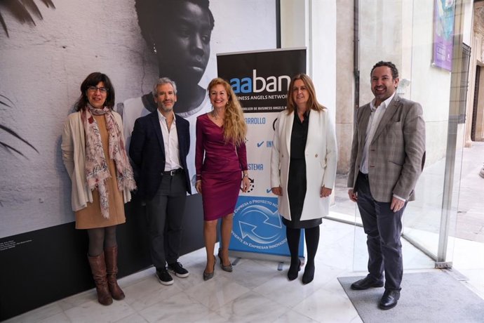 Presentación del informe 'Perfil del Inversor en Andalucía'