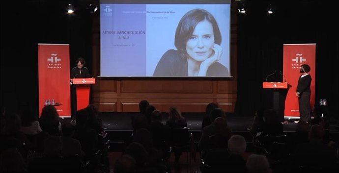 Acto de homenaje a la mujer en el Instituto Cervantes