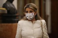 Yolanda Díaz: "El problema del rey emérito no es donde resida, es que tiene que rendir cuentas sobre lo que hizo"