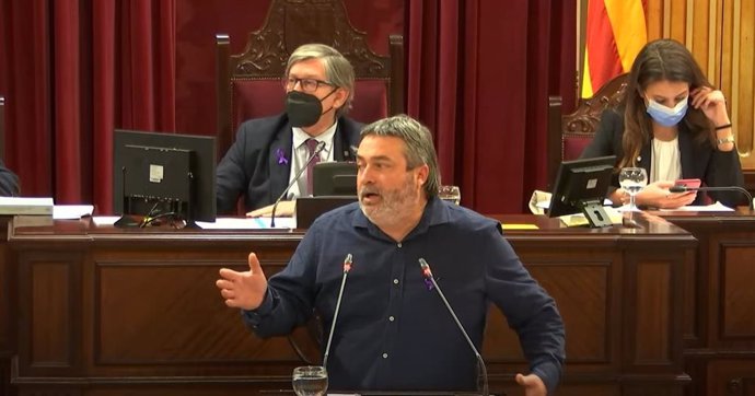 El diputado de MÉS per Mallorca Joan Mas 'Collet', en el debate de la PNL.