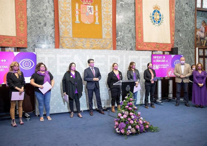 Acto institucional del Cabildo de Tenerife con motivo del 'Día Internacional de la Mujer'