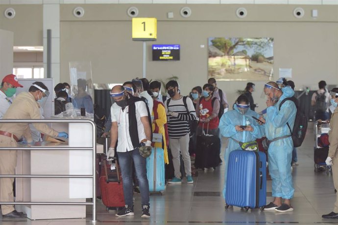Archivo - Aeropuerto de India durante la pandemia de coronavirus