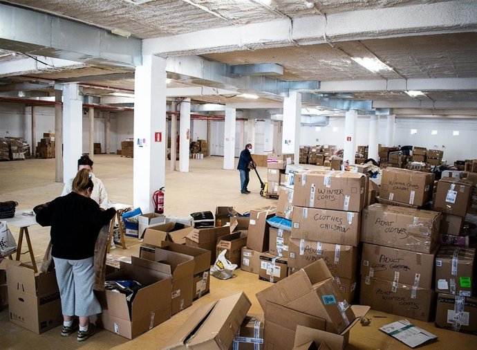 Abanca y Afundación ceden una nave en A Coruña para almacenar donaciones para Ucrania