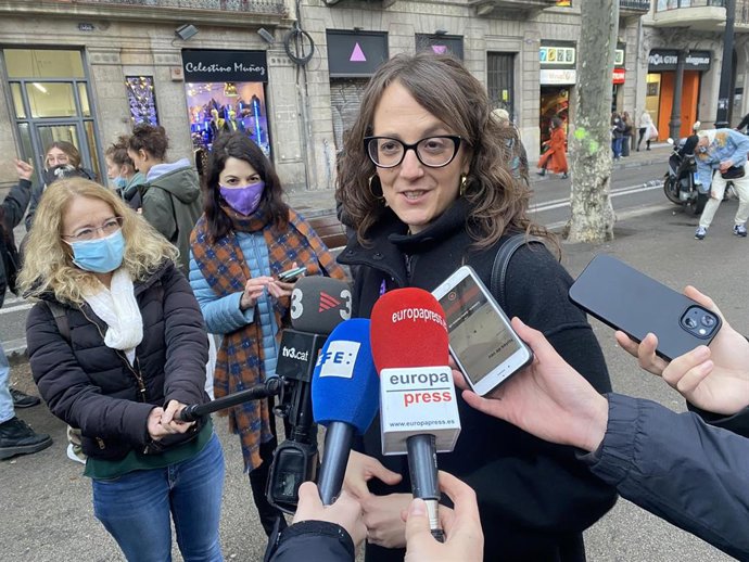 La consellera de Igualdad y Feminismos de la Generalitat, Tnia Verge,en declaraciones antes de la manifestación del 8M