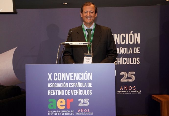Archivo - El presidente de la Asociación Española de Renting de Vehículos (AER), José-Martín Castro Acebes, en la X Convención de la Asociación Española de Renting en Madrid, en noviembre de 2021